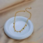 Basic-Geometric-Titanium-Steel-Gold-Plated-Rhinestones-Necklace-1-Piece-display-picture-5